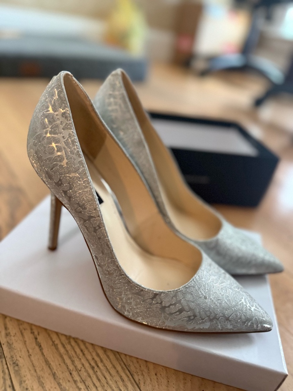 Nine West Bliss3 Silver Glitter Floral Embossed Pointed Toe Stiletto Heels